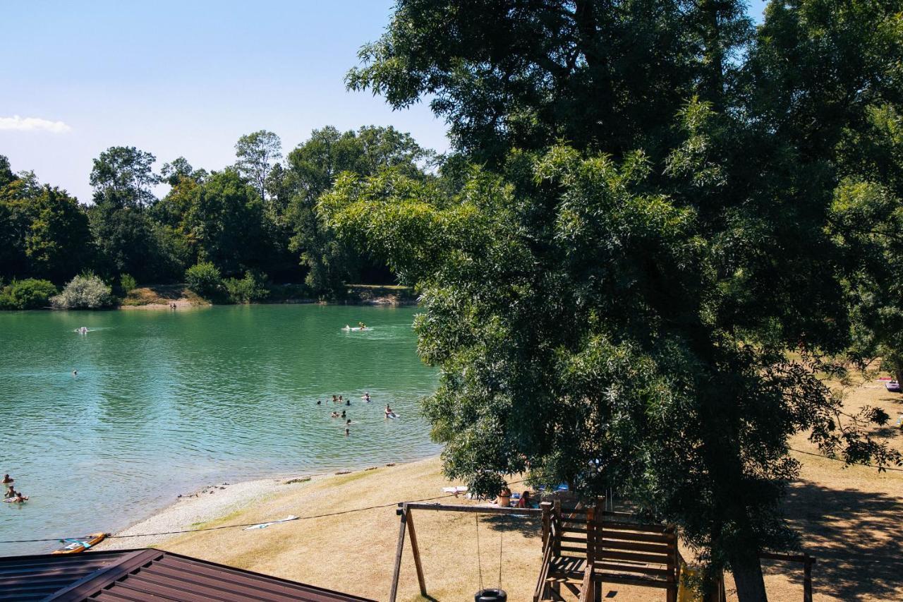 Jezero Laminci Acomodação com café da manhã Bosanska Gradiska Exterior foto